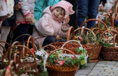 Аналитики рассказали, сколько стоит пасхальная корзина в Украине