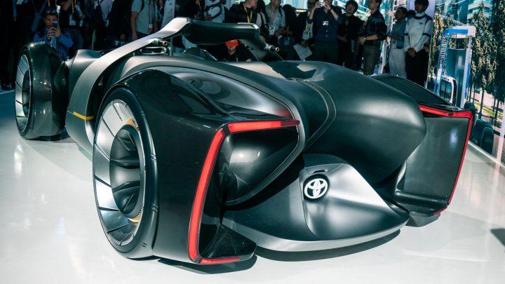 Toyota показала двухместный гоночный электрокар с виртуальной реальностью (фото)