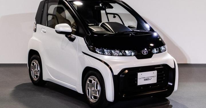 Toyota представила электрокар нового поколения (фото)