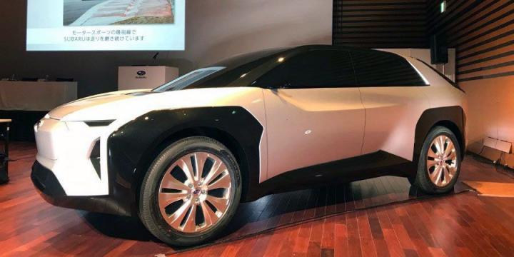 Subaru представила прототип собственного электрического кроссовера (фото)