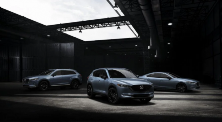 Mazda представила линейку Carbon Edition (фото)