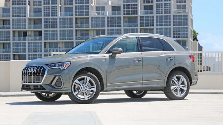 Audi Q3 получил новую базовую версию