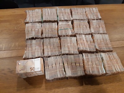 В Нидерландах арестован украинец с миллионами евро наличности (фото)