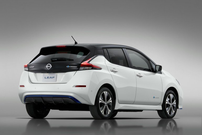 В Украине этим летом стартуют официальные продажи электромобиля Nissan Leaf