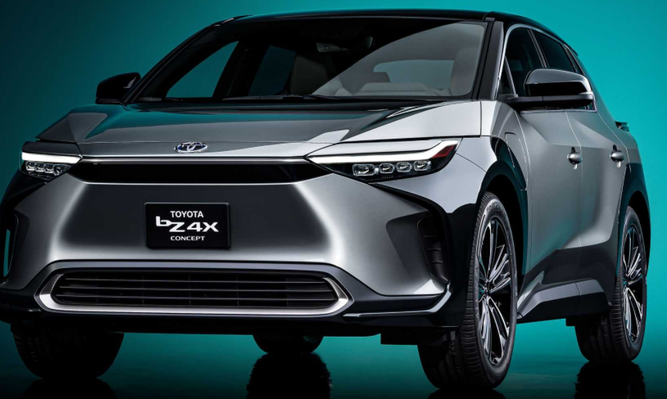 Toyota презентовала электрический кроссовер bZ4X